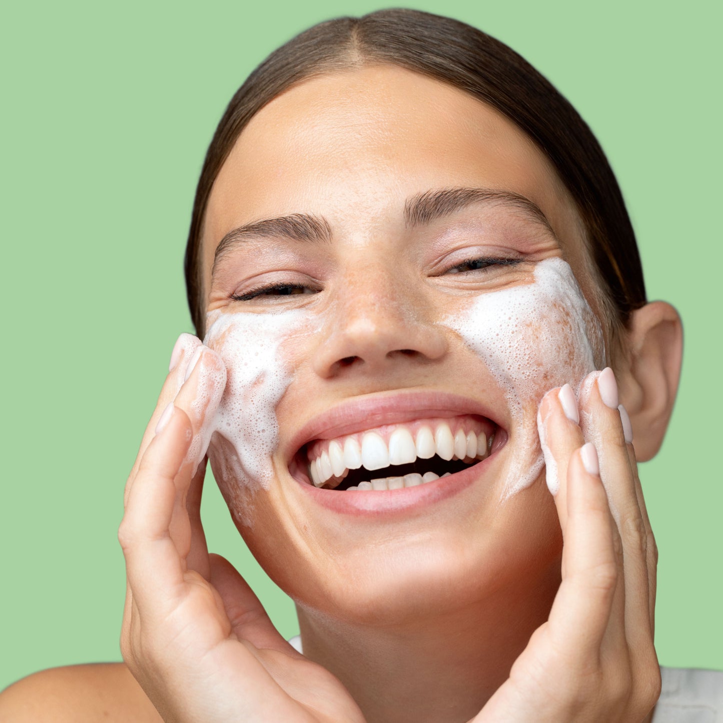 Crema Mousse Detergente Viso