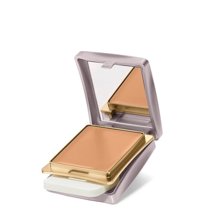 Flawless Finish Sponge-On Cream Makeup