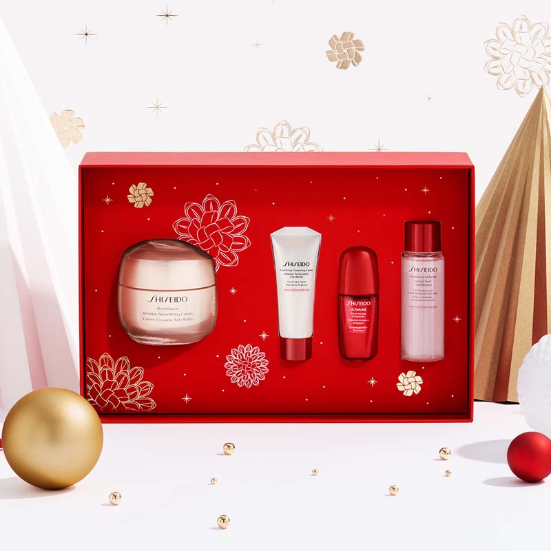 Benefiance Wrinkle Smoothing Cream HOLIDAY KIT 50 ML Crema Viso + 15 ML Detergente Viso + 30 ML Lozione Viso + 10 ML Siero Viso