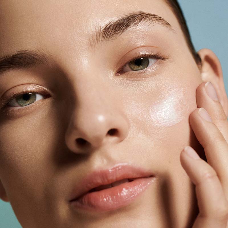 The SPF 50 UV Protecting Fluid 50 ML