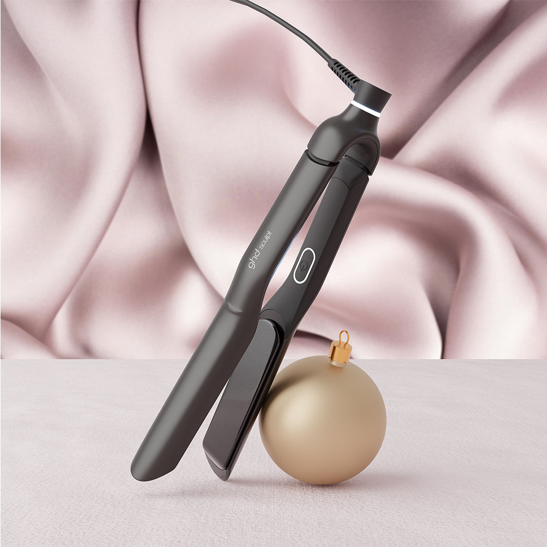 ghd sculpt interactive hair straightener gift set in black