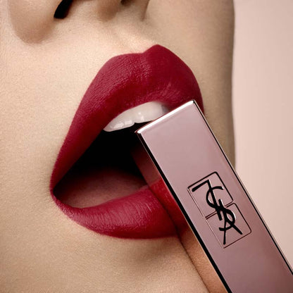 Rouge Pur Couture The Slim Glow Matte*
