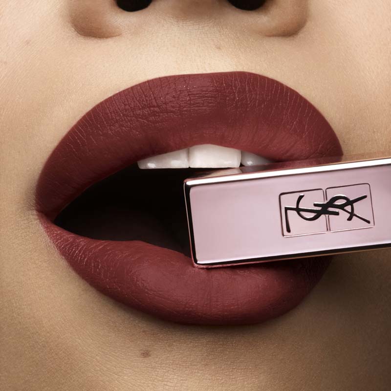 Rouge Pur Couture The Slim Glow Matte*