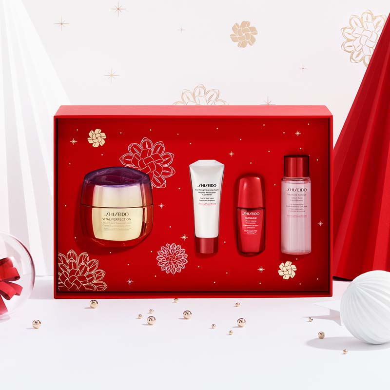 Vital Perfection - Concentrated Supreme Cream HOLIDAY KIT 50 ML Crema Viso + 15 ML Detergente Viso + 30 ML Lozione Viso + 10 ML Siero Viso