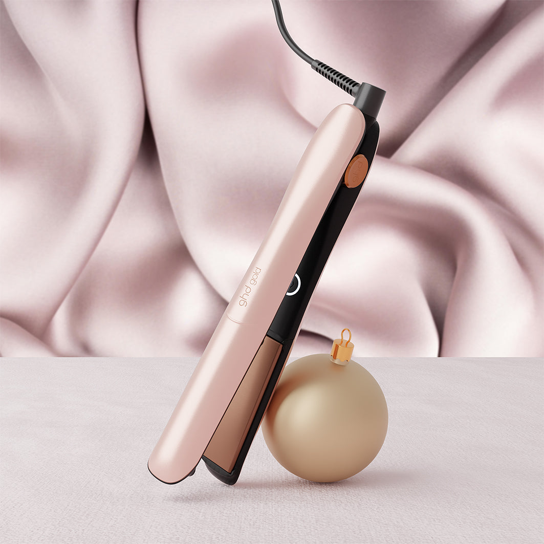 ghd gold gift set in cashmere