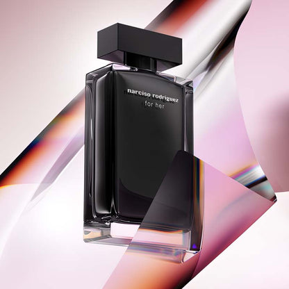 Narciso Rodriguez For Her EDT Confezione 50 ML Eau de Toilette + 50 ML Body Lotion + 50 ML Shower Gel